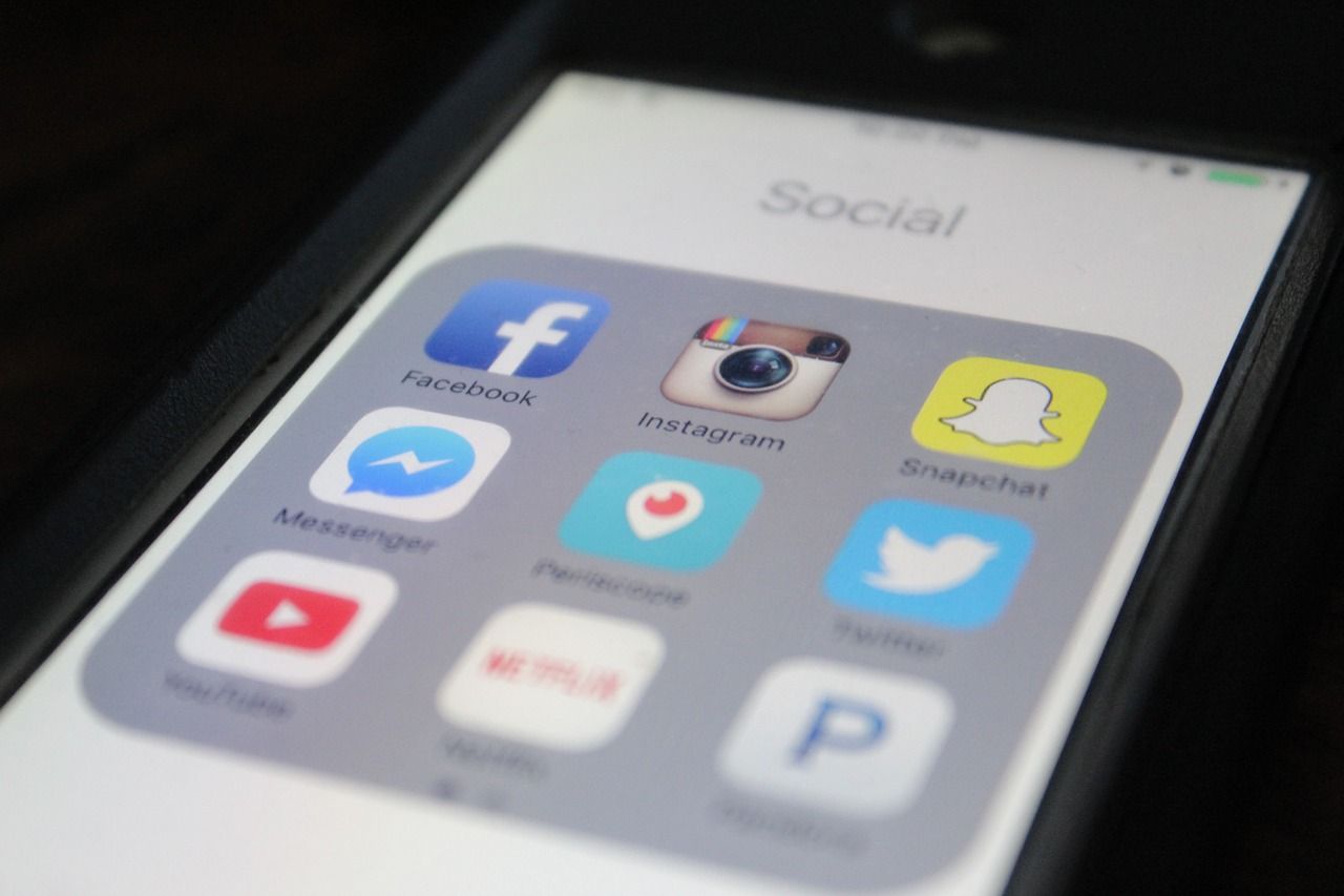 The social dilemma - upravljamo li mi svojim društvenim mrežama ili one nama?